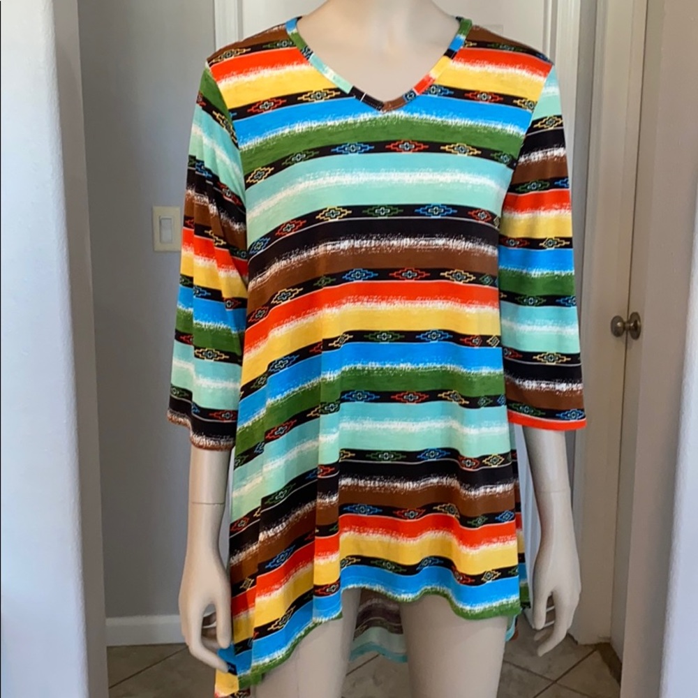 L&B lucky and blessed colorful long sleeve southwest high low top, size smalll - Picture 3 of 8